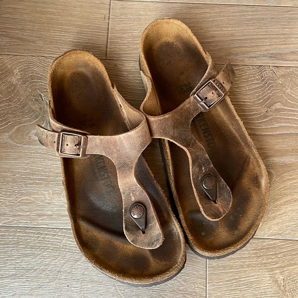 BIRKENSTOCK Gizeh Sandals